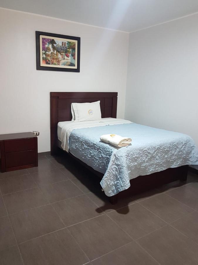 Hostal Luz De Luna Atico Εξωτερικό φωτογραφία